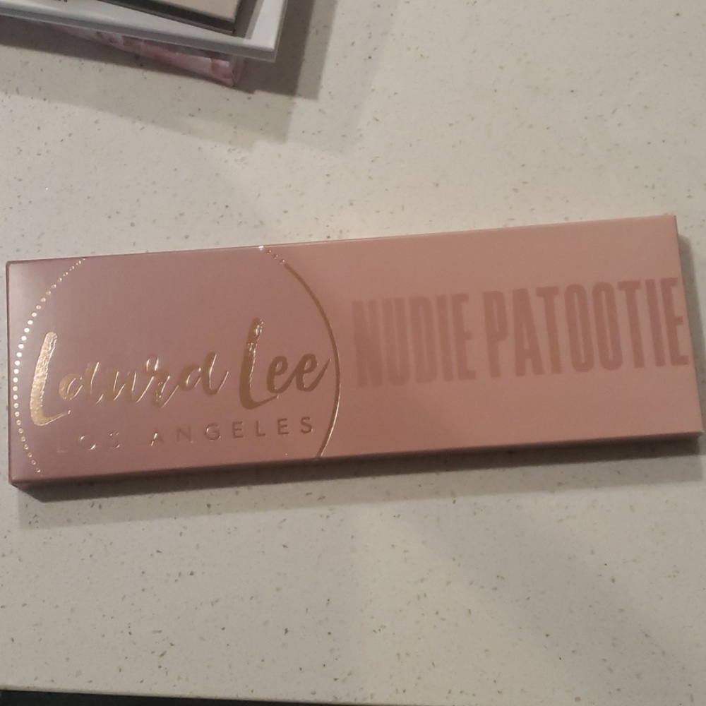 Laura Lee Los Angeles Nudie Patootie